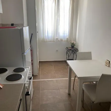 Bruno Place Apartment *